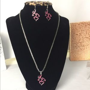 Browning Pink Necklace Earring Set